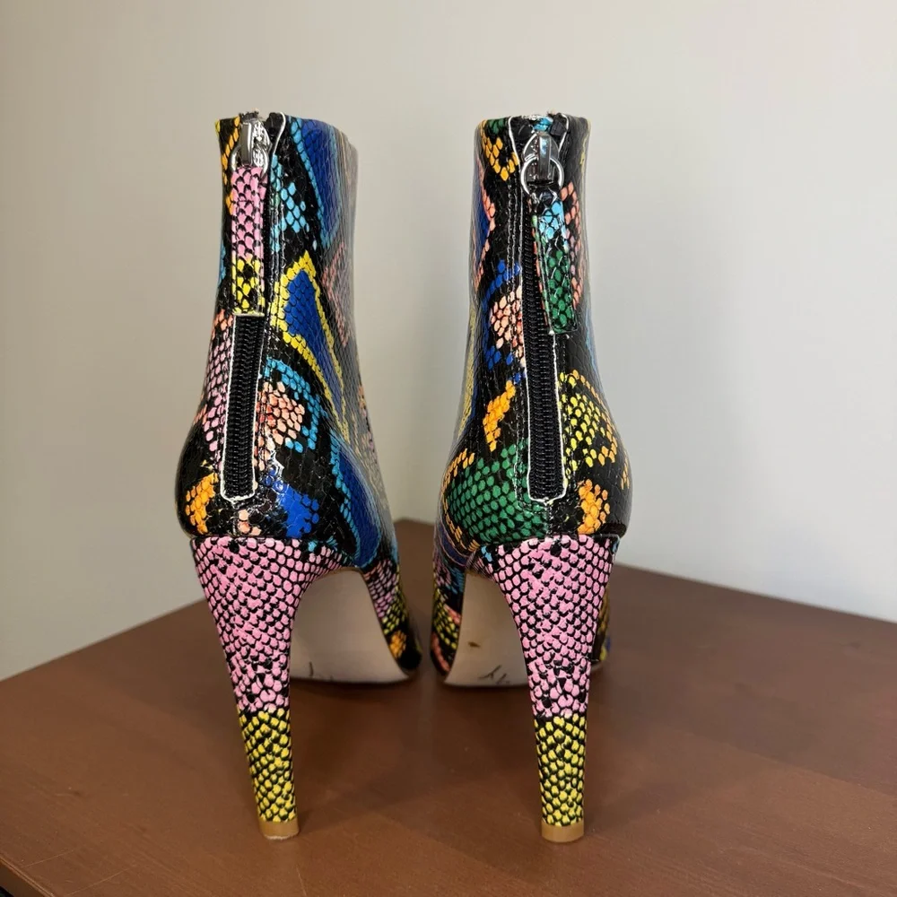 Steve Madden Colorful Snake Boots Size 7M - Picture 3 of 3
